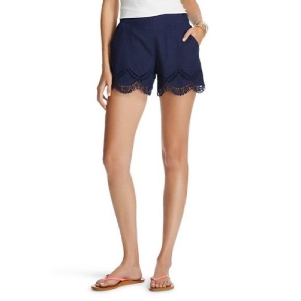 ✨ Xhilaration Crochet Shorts ✨